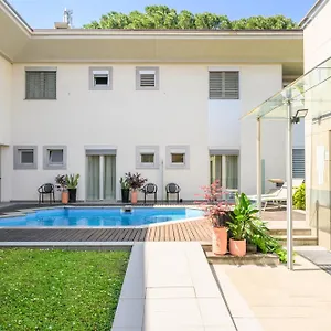 https://together-florence-inn.it-tuscanyhotel.com
