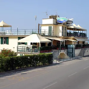 https://hotel-turandot.it-tuscanyhotel.com